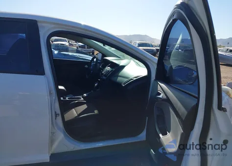 2013 Ford Focus Se from USA, damaged, VIN 1FADP3K26DL283141